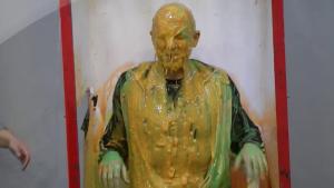 vander_gunged_in_his_trackies_9.jpg